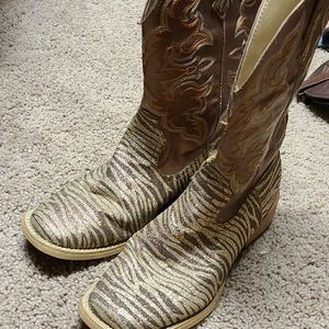 Roper size 8 cowboy boots